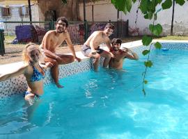 Clover Hostel，位于门多萨的青旅