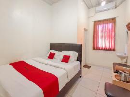 RedDoorz at Andongkoe 64 Salatiga，位于沙拉迪加的酒店