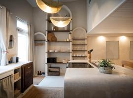 La Tête Penchée - Maison Duplex 2 Chambres et Jacuzzi，位于Deûlemont的酒店