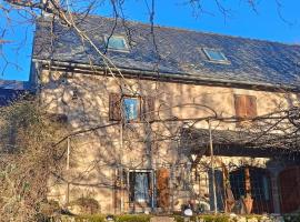 Gite aux jardins du Soulié，位于Espeyrac的青旅