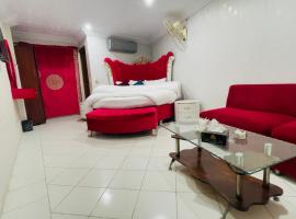 Hotel New Mid City Multan，位于木尔坦的酒店