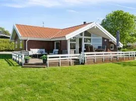 Holiday Home Gunwald - 230m from the sea by Interhome