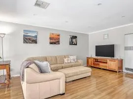 Driftwood Hideaway - Peaceful Beachside Bliss