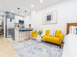 1597-13 I Brand new Studio Prime Upper East，位于纽约的酒店