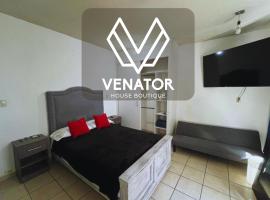 10 VENATOR House Boutique，位于莱昂的酒店