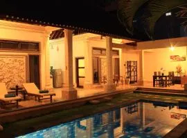 The Mupu Villa Seminyak