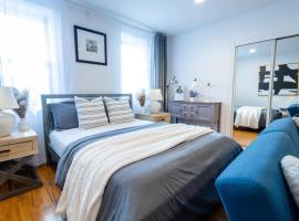 350-GA Spacious Studio Gramercy Sleeps 3