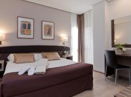马德里别墅酒店，位于马德里富恩卡拉尔附近的酒店