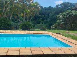 Chacara Recanto Paraíso Guacuri 2，位于伊图佩瓦的酒店