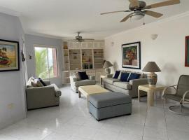 Casablanca Duplex 8 per Same, Ec，位于赛姆的酒店