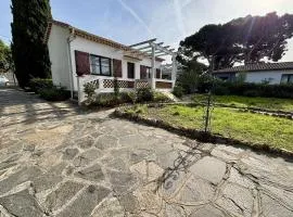 Maison 3 pièces avec climatisation, jardin et parking à Cavalaire-sur-Mer - FR-1-226B-221