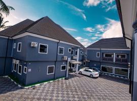Lautros capital Hotel And Suites，位于Effurun的酒店