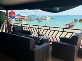 Three Little Birds Bar & Guesthouse，位于Koh Rong的酒店