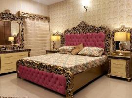Majestic 2 Bedroom CONDO 1 Minute from GIGA Mall