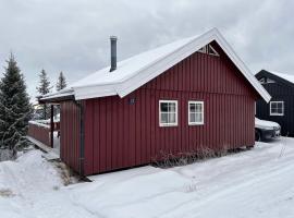 Convenient ski in-out on Norefjell in the alpine village，位于Surteberg的酒店