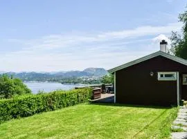 3 Bedroom Beautiful Home In Hommersåk