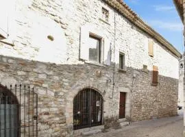 2 Bedroom Beautiful Apartment In Ruoms