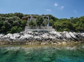 Holiday Home Osobjava With Sea View I，位于Osobjava的酒店