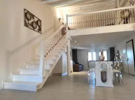 MANTICA CATTANEO APPARTAMENT