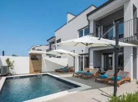 4 Bedroom Stunning Home In Nova Vas