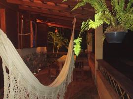 Chalé Refúgio Encantado 2，位于埃尔多拉多的酒店