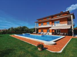 Gorgeous Home In Sezana With Sauna，位于塞扎纳的酒店