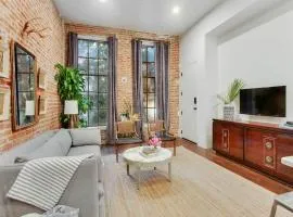 4br Gem On Gravier Close To Dining & Souvenirs