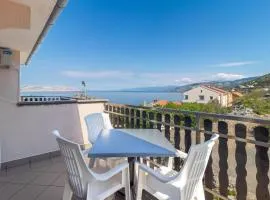 Lovely Apartment In Sveti Juraj With Wifi