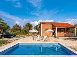 Awesome Home In Zelengrad
