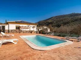 3 Bedroom Gorgeous Home In Iznájar