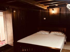 Silent house，位于Kudayattūr的酒店