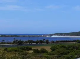 Eagles Nest Ocean Lookout Coastal Couple Getaway