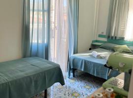 Casa Vacanze Central Cincotta，位于利帕里的酒店