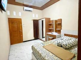 Griya Permata Home，位于Muntilan的酒店