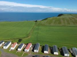 Heads Of Ayr Holiday Park，位于艾尔的度假园