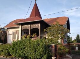 Sirály Ház，位于雷夫菲勒普的酒店