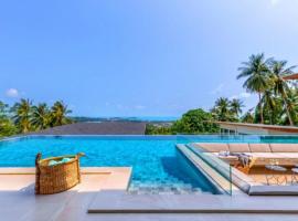 Amazing Luxury Villa，位于Ban Thung的酒店