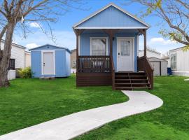 Coastal Haven Minutes From Beaches and Downtown
