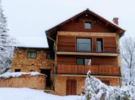 Holidayapartement Sentjur 2 pers，位于森图尔的酒店