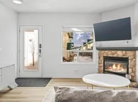 B233 Mountain View 2BD 2BT AC BonFire BBQ Townhome Close to Banff