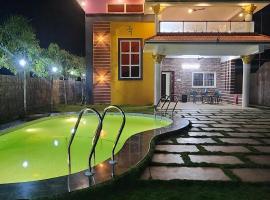 Kurinji Kudil - 4 BHK Villa with Swimming Pool，位于耶拉吉里的酒店
