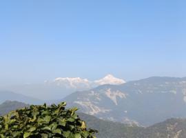 Salakhahomestay，位于Rongli的酒店