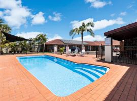 泊马特利汽车旅馆，位于诺拉的酒店