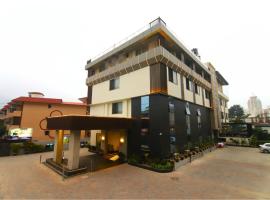 Hotel Vasundhara Palace，位于瑞诗凯诗的酒店