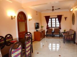Vista Bellaire - 2BHK AC apt in Dona Paul，位于多纳保拉的酒店