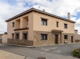 Casa Rural Camino De Avila，位于Mediana de Voltoya的酒店