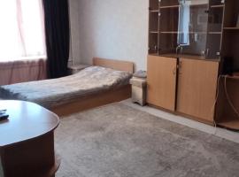 Бухар жырау 45，位于卡拉甘达的酒店