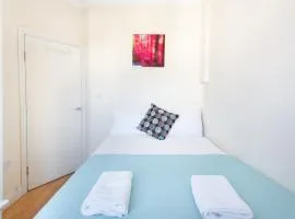 Euston Budget Apartment and Rooms