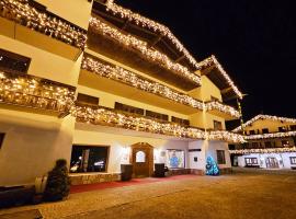 诺德酒店，位于科尔蒂纳丹佩佐的酒店