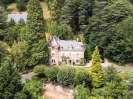 乐索​​特德拉白吉尔住宿加早餐旅馆，位于Aubazines的酒店